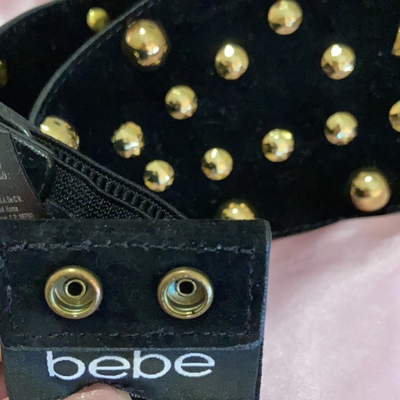 Leather/suede black belt with gold enhancements on front with 8” stretch back. - Picture 3 of 8